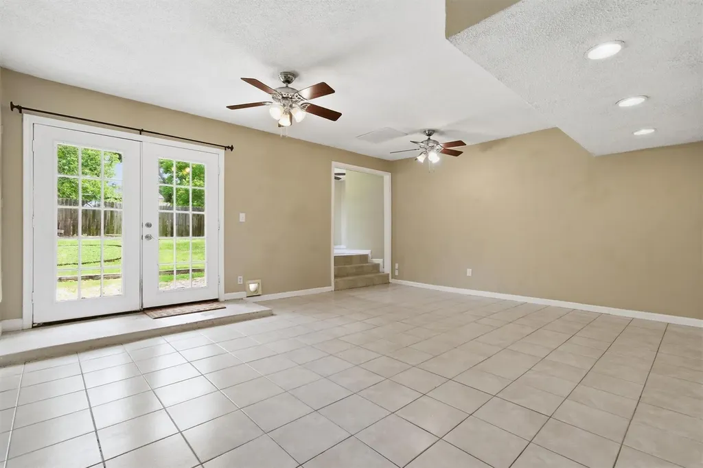 4011 Hillside Drive Round Rock TX 78681