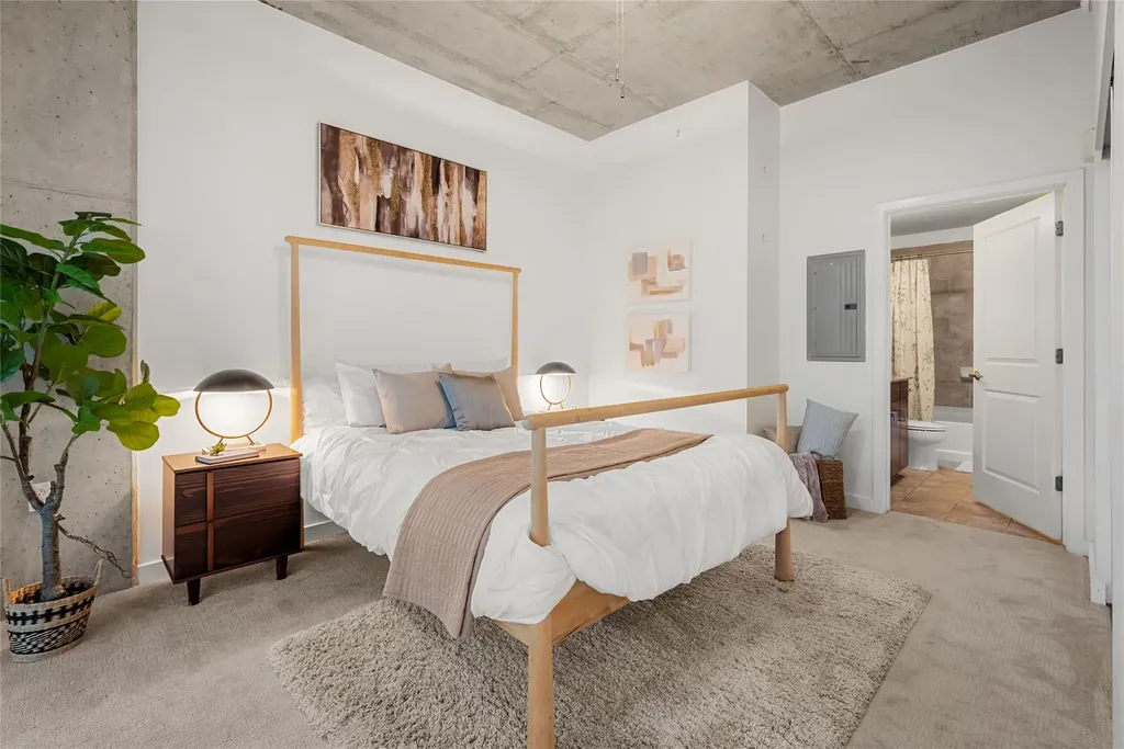 360 Nueces Street Austin TX 78701
