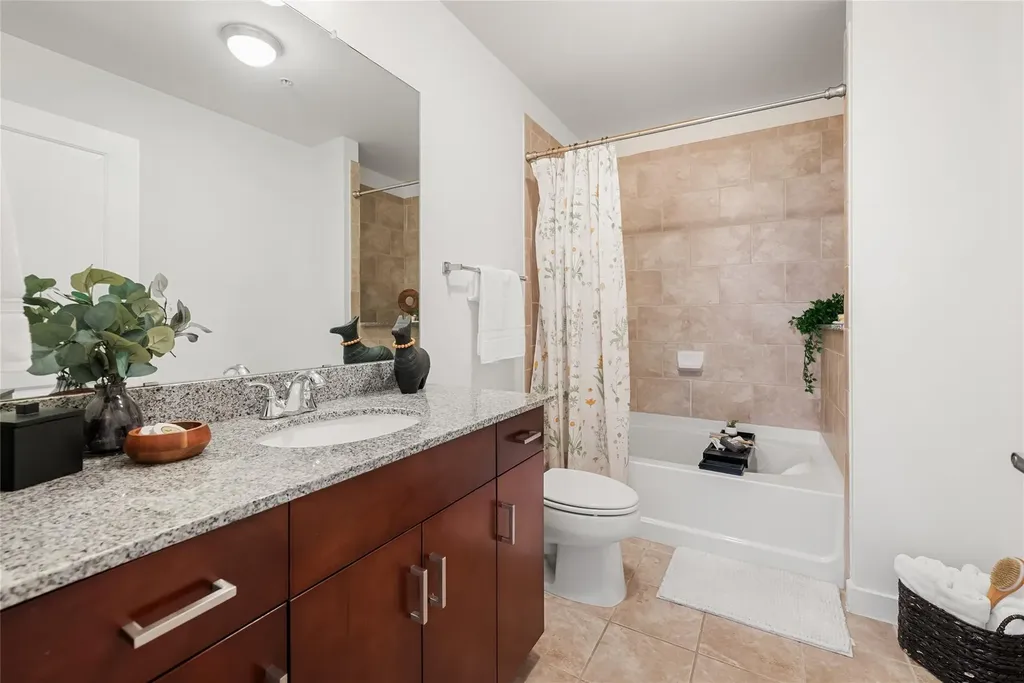 360 Nueces Street Austin TX 78701