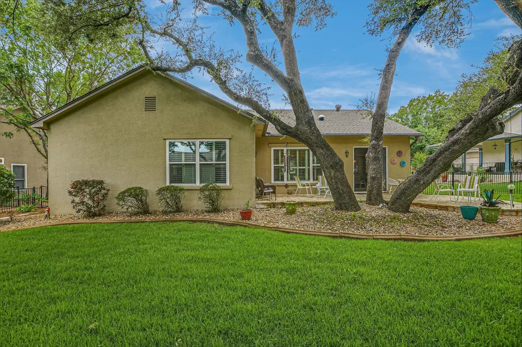 106 Nighthawk Way Georgetown TX 78633