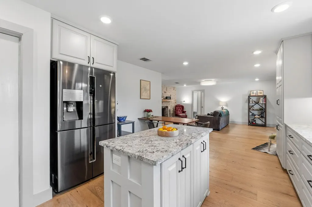 12933 Pegasus Street Austin TX 78727