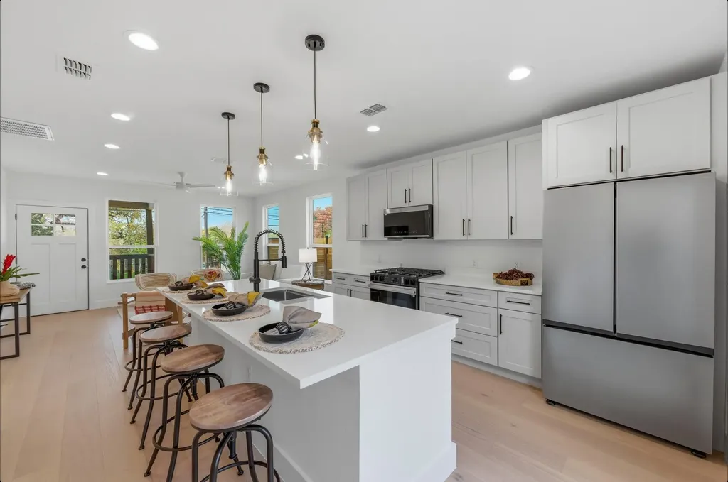 1199 Coleto Street Austin TX 78702
