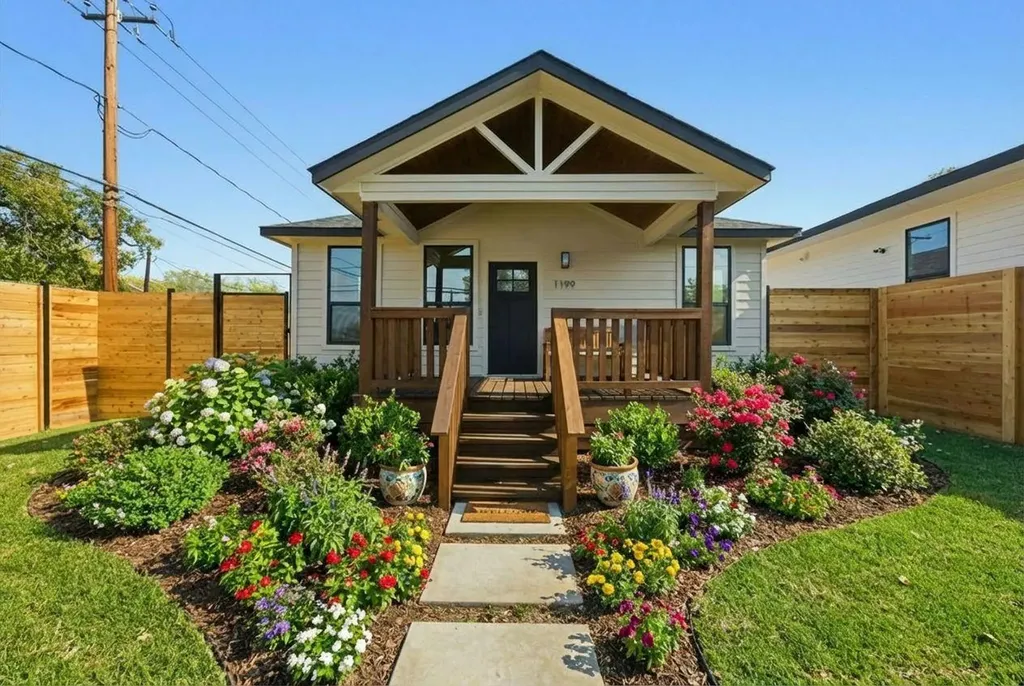 1199 Coleto Street Austin TX 78702