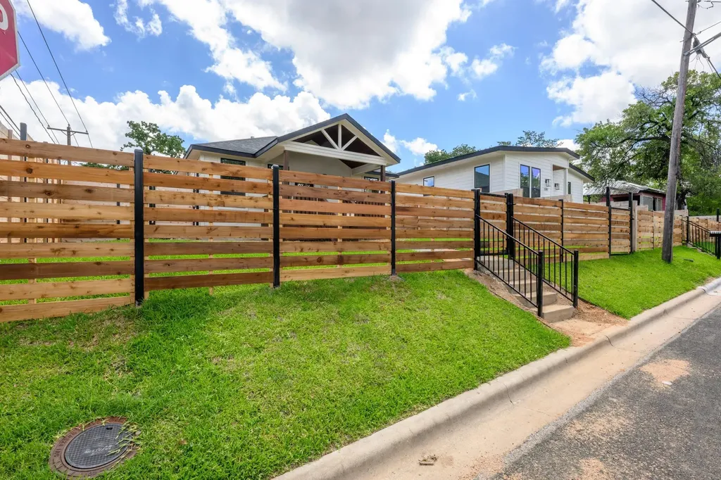 1199 Coleto Street Austin TX 78702