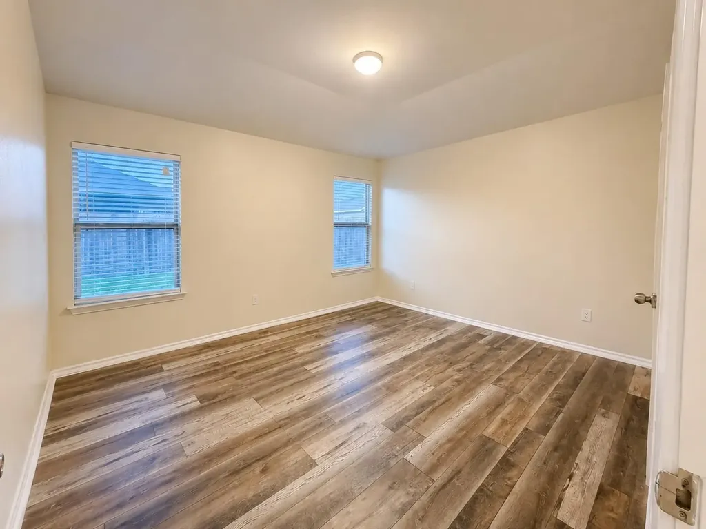 13004 Tinker Street Manor TX 78653