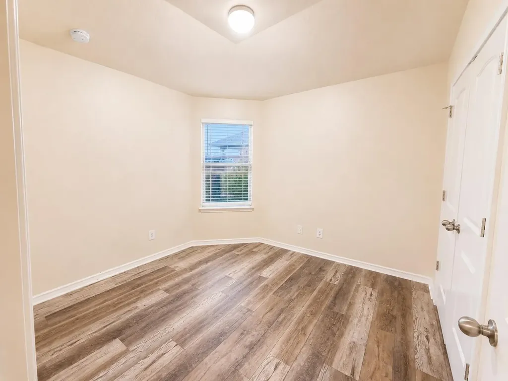 13004 Tinker Street Manor TX 78653