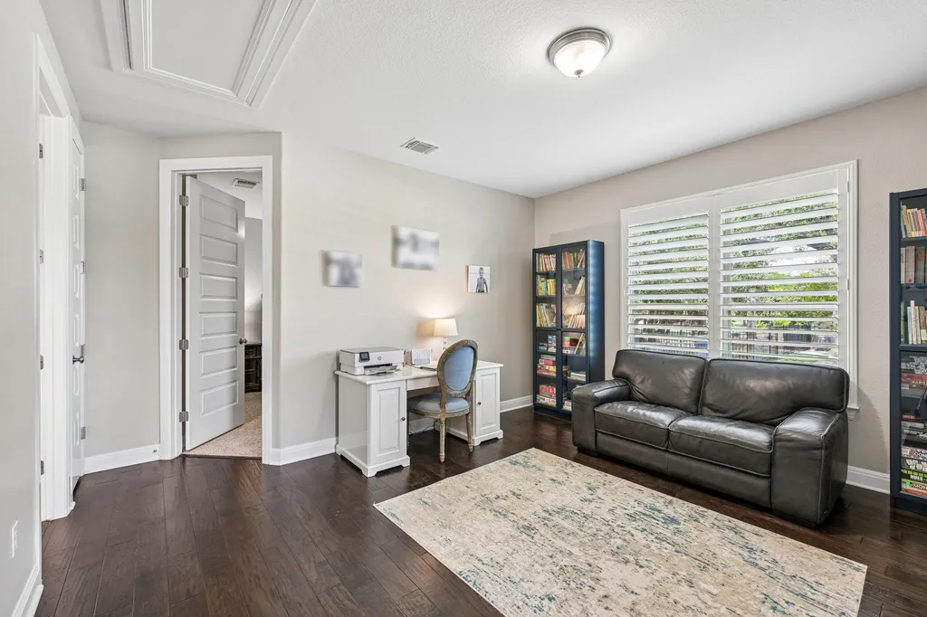 1016 Telling Wind Liberty Hill TX 78642
