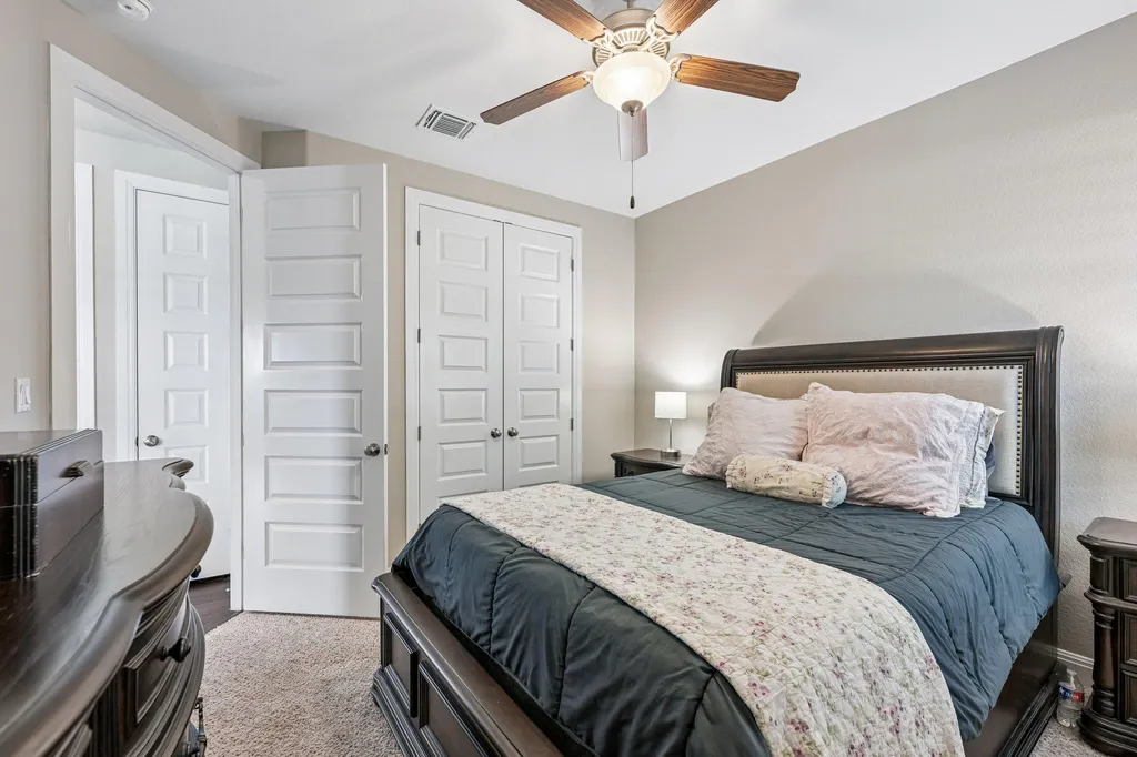 1016 Telling Wind Liberty Hill TX 78642