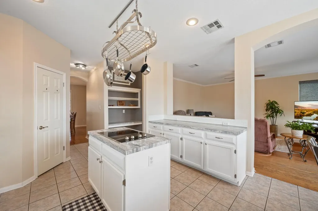 706 Sage Court Pflugerville TX 78660