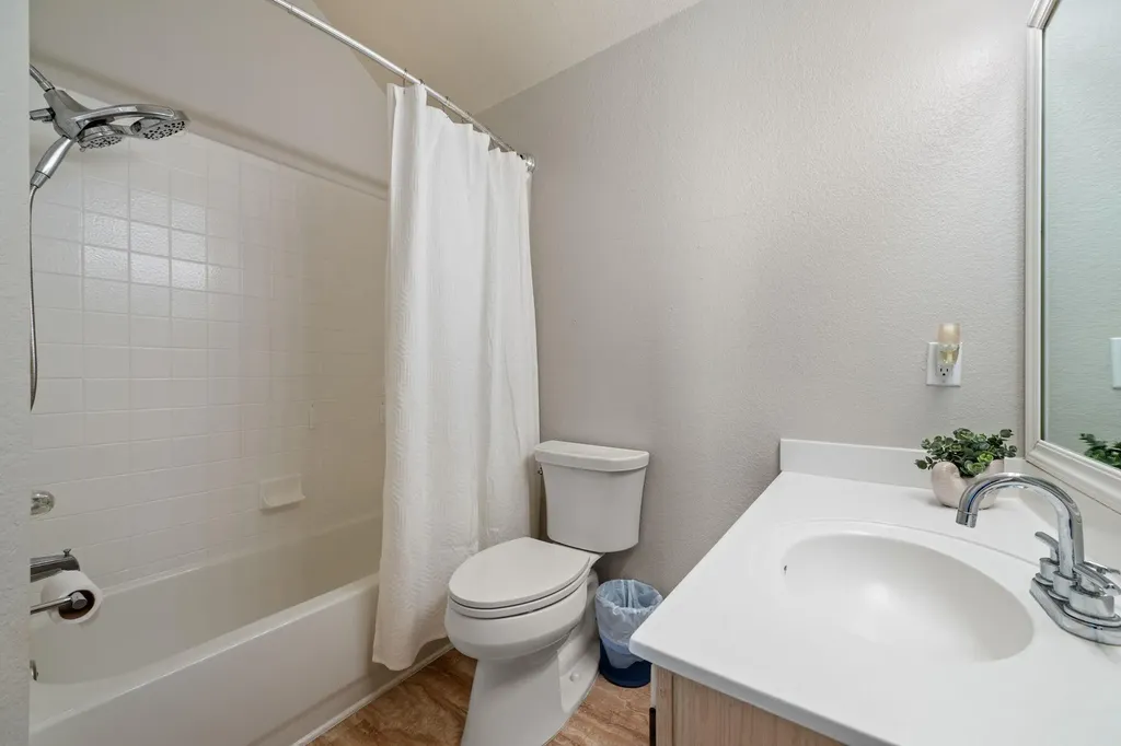 706 Sage Court Pflugerville TX 78660