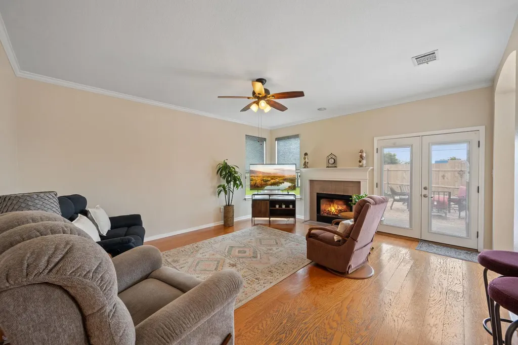 706 Sage Court Pflugerville TX 78660