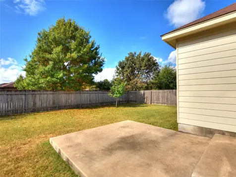 2717 Claremont Court Round Rock TX 78665