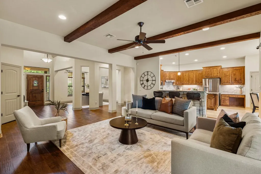 803 Pheasant Meadow Liberty Hill TX 78642