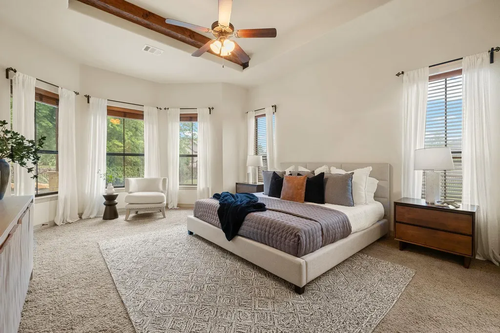 803 Pheasant Meadow Liberty Hill TX 78642
