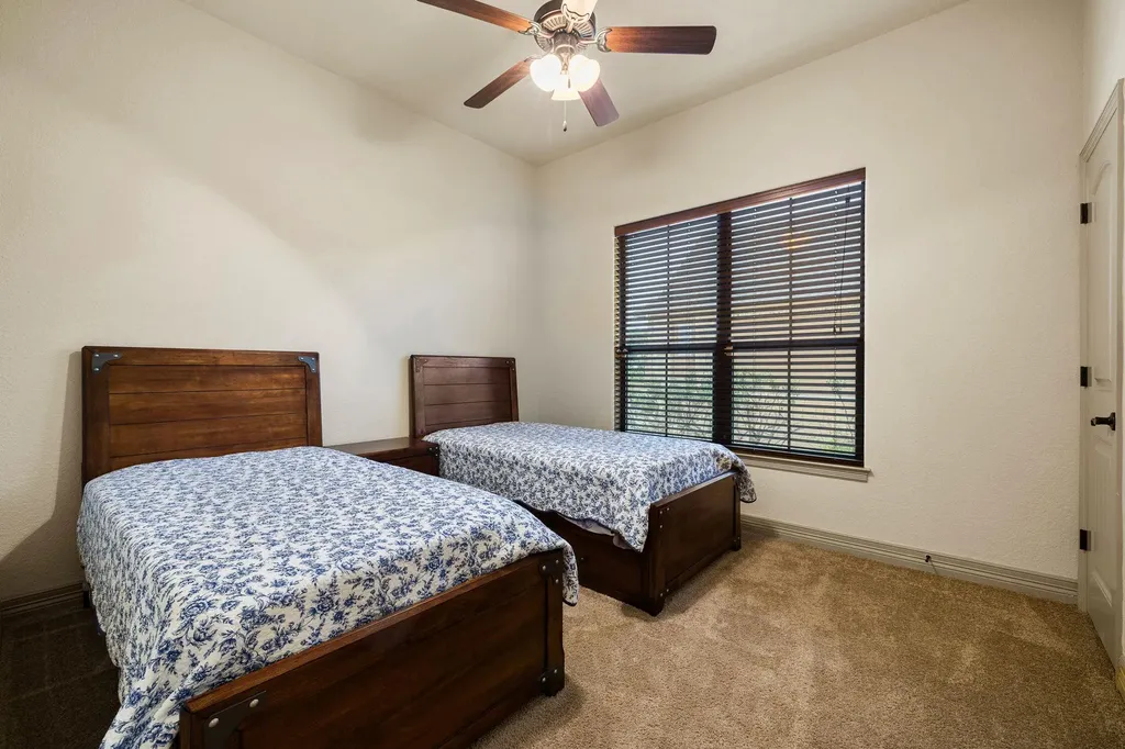 803 Pheasant Meadow Liberty Hill TX 78642