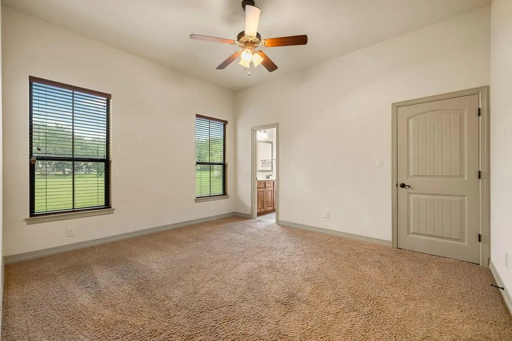803 Pheasant Meadow Liberty Hill TX 78642