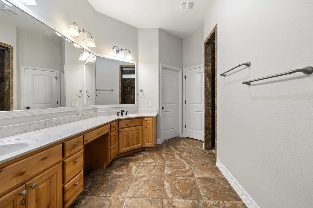 321 Sarahs Lane Liberty Hill TX 78642