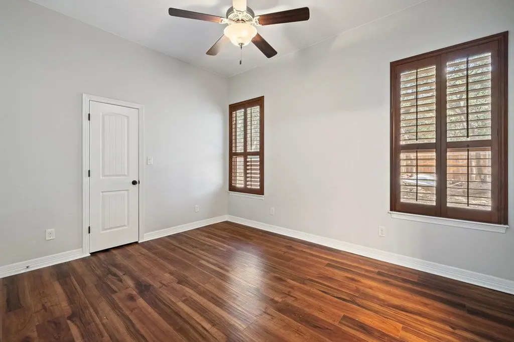 321 Sarahs Lane Liberty Hill TX 78642