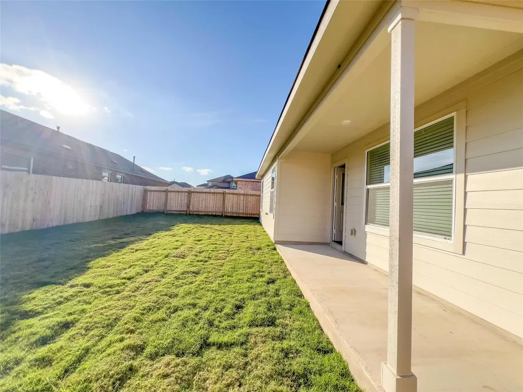 603 Water Way Avenue Hutto TX 78634