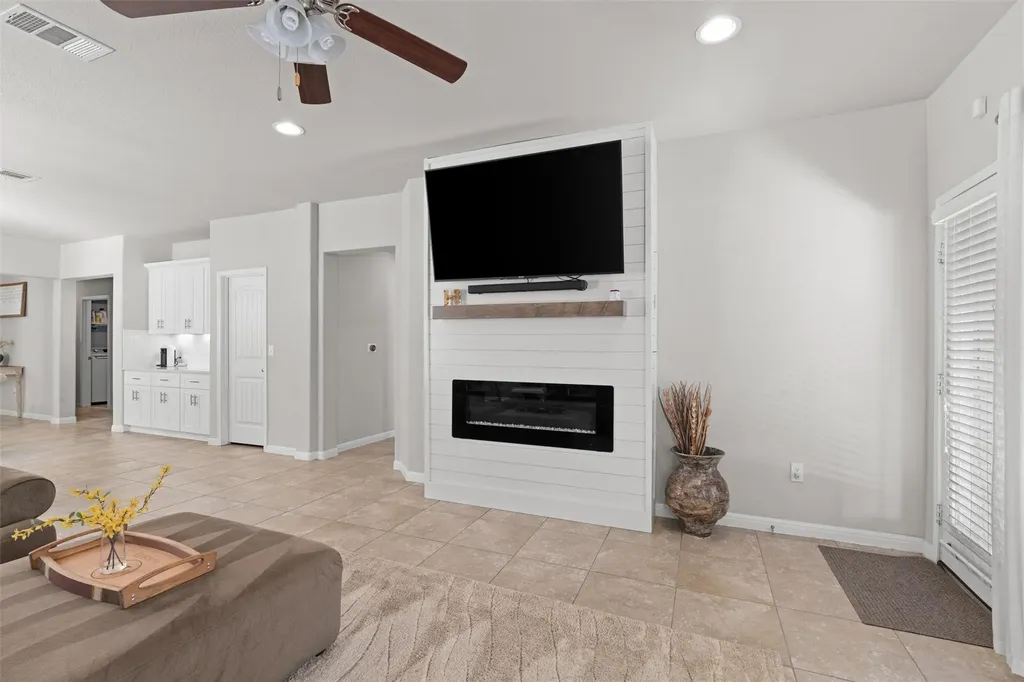 524 Longhorn Cavern Road Leander TX 78641