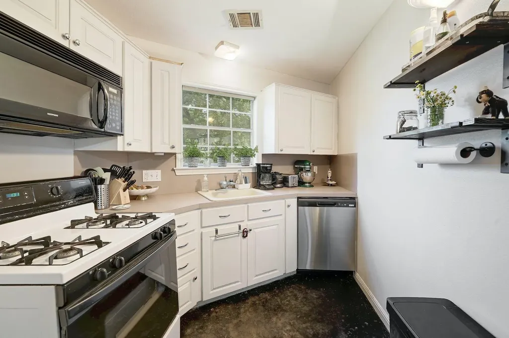 1811 W 39th Street Austin TX 78731