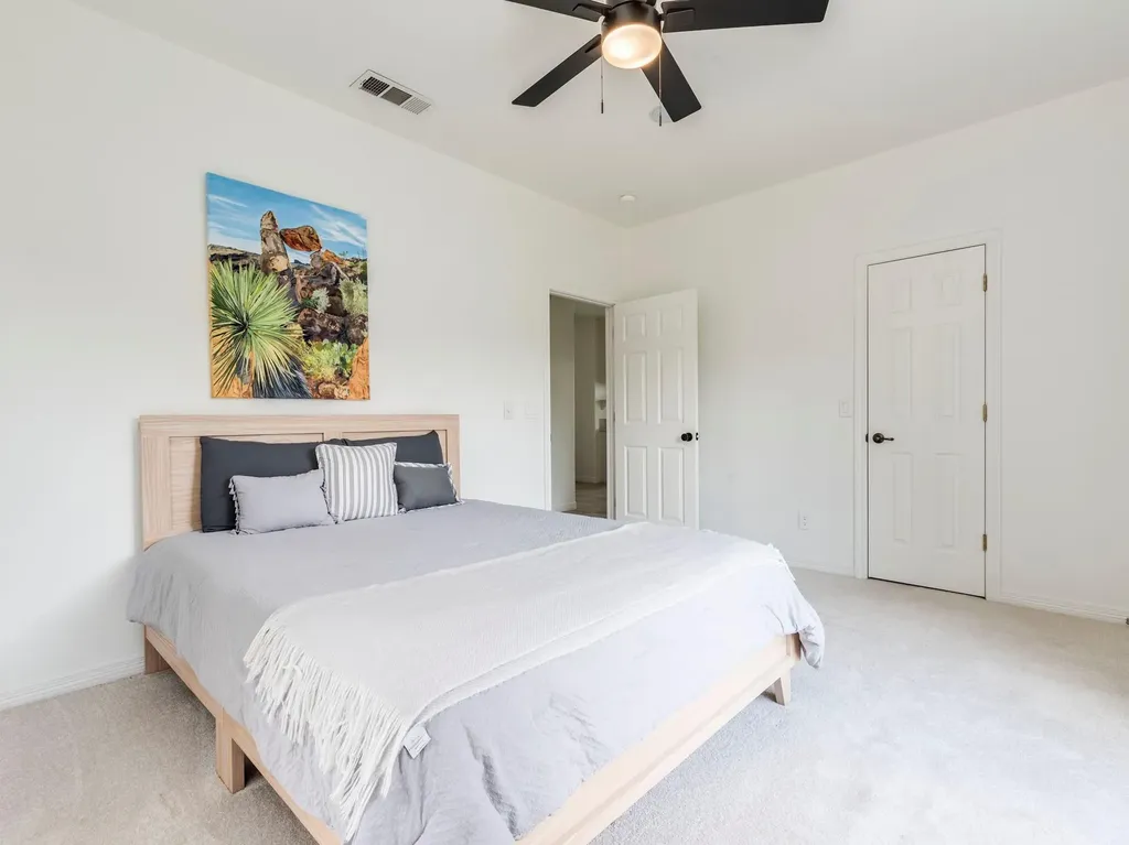 22401 Briarview Drive Spicewood TX 78669