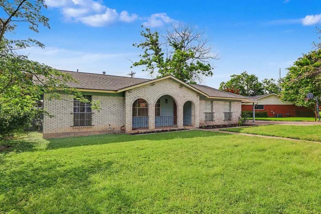 1811 Terry Lane Georgetown TX 78628
