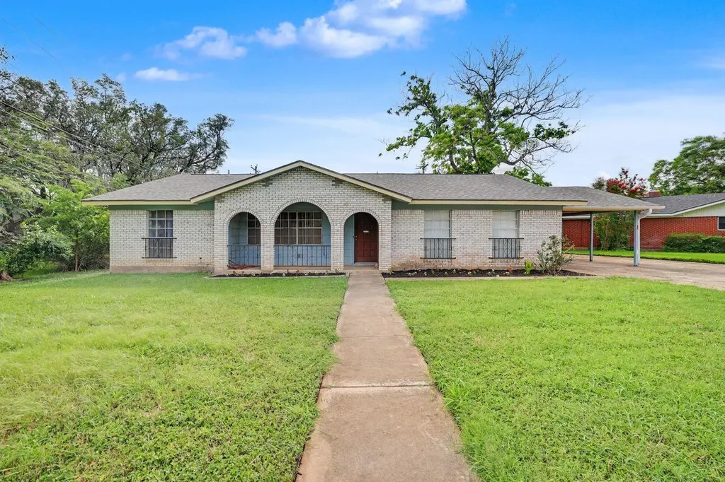 1811 Terry Lane Georgetown TX 78628