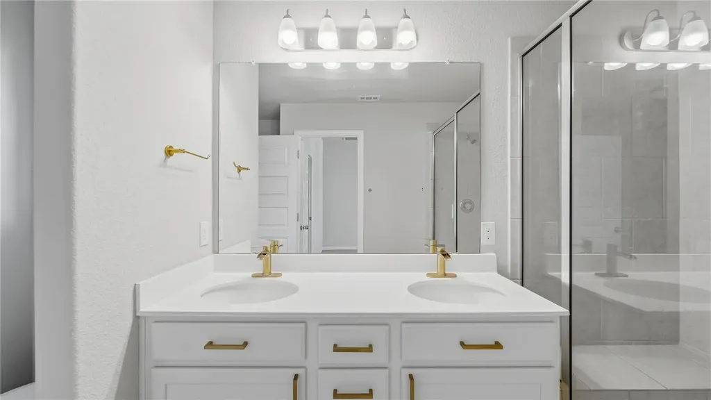 172 Brady Creek Way Leander TX 78641