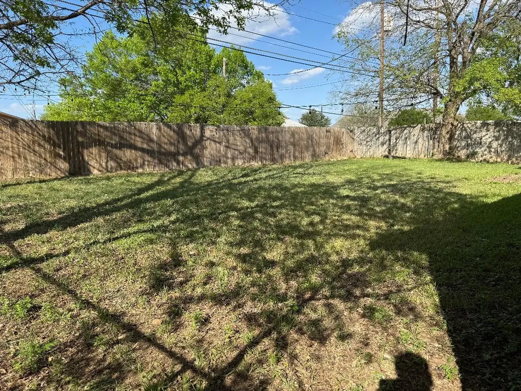 102 Skyloop Drive Austin TX 78745