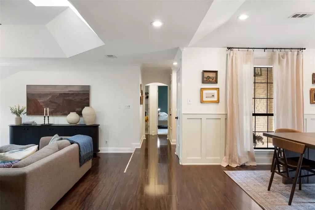 3701 Indian Point Drive Austin TX 78739