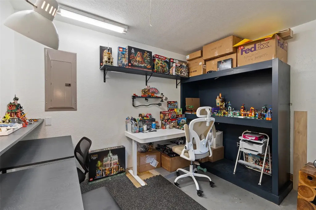 3701 Indian Point Drive Austin TX 78739
