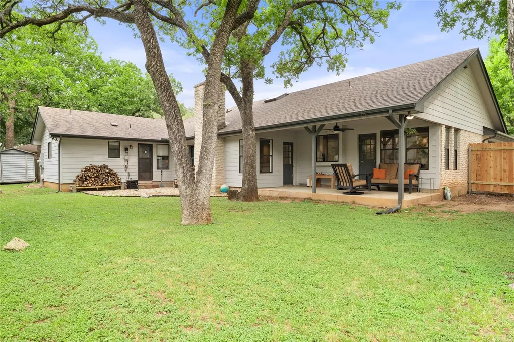 3701 Indian Point Drive Austin TX 78739
