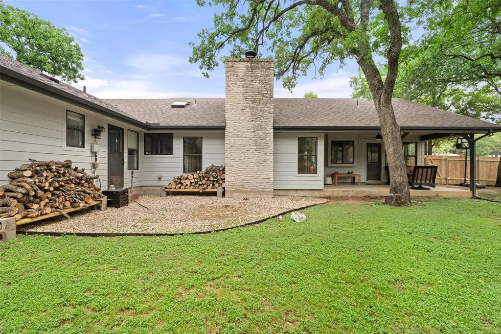 3701 Indian Point Drive Austin TX 78739