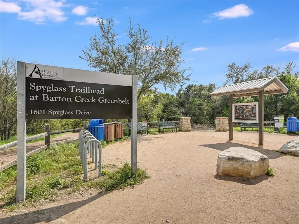 1735 Spyglass Drive Austin TX 78746