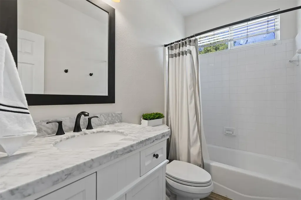 9028 Mountain Mist Lane Round Rock TX 78681