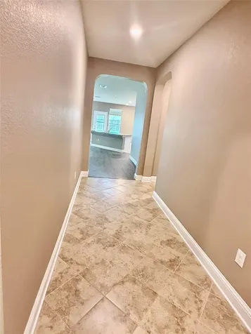 6904 Ondantra Bend Austin TX 78744