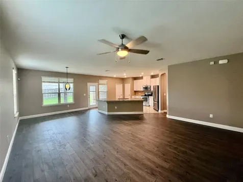 6904 Ondantra Bend Austin TX 78744