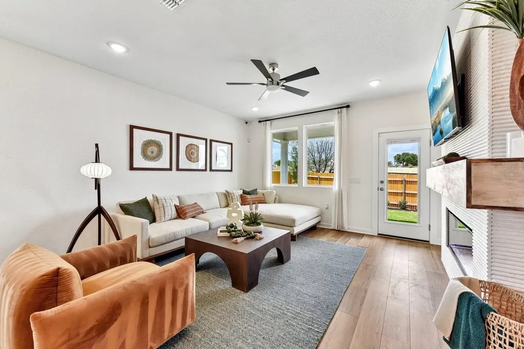 10608 Midnight Sun Drive Buda TX 78610