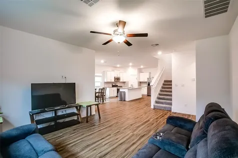 1024 Bluewood Bend Leander TX 78641