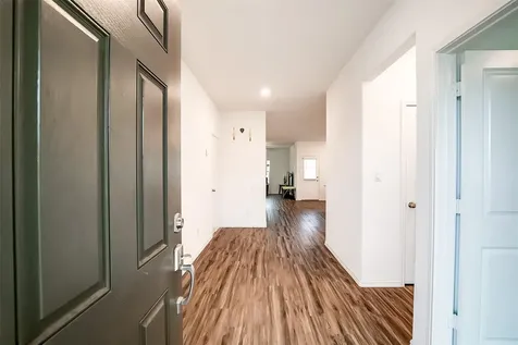 1024 Bluewood Bend Leander TX 78641
