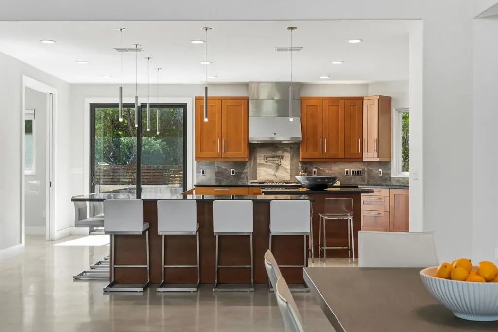 11778 Rim Rock Trail Austin TX 78737