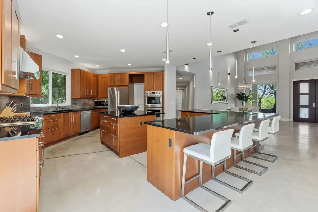 11778 Rim Rock Trail Austin TX 78737
