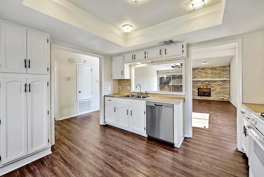 9417 Singing Quail Drive Austin TX 78758