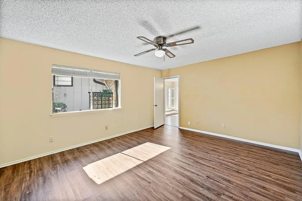 9417 Singing Quail Drive Austin TX 78758