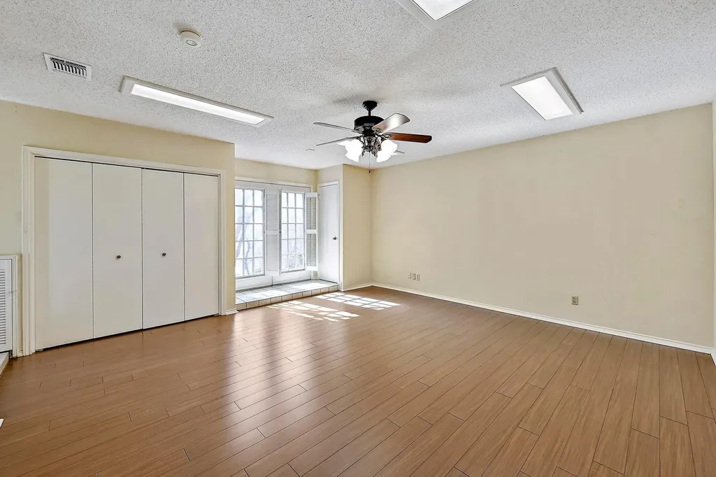 9417 Singing Quail Drive Austin TX 78758