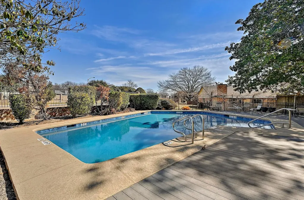 9417 Singing Quail Drive Austin TX 78758