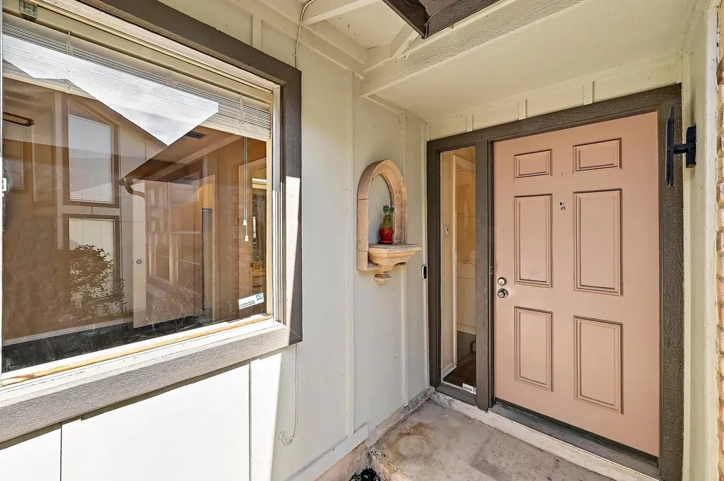 9417 Singing Quail Drive Austin TX 78758
