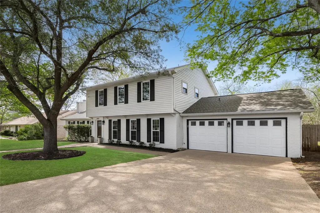 2403 Comburg Castle Way Austin TX 78748