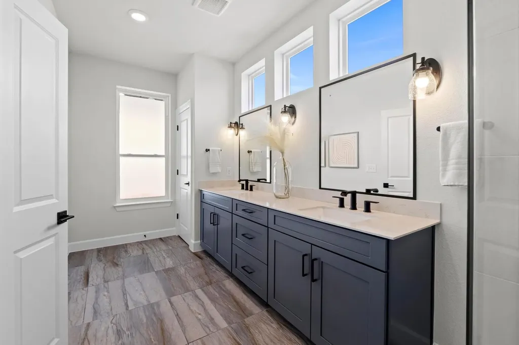 3915 Tilley Street Austin TX 78723